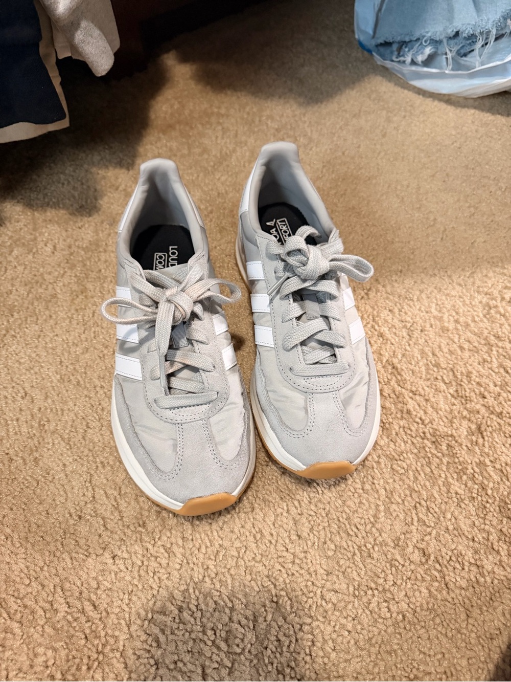 Light Gray Women's Retro Runner cloud foam adidas Sneakers - size 7.5